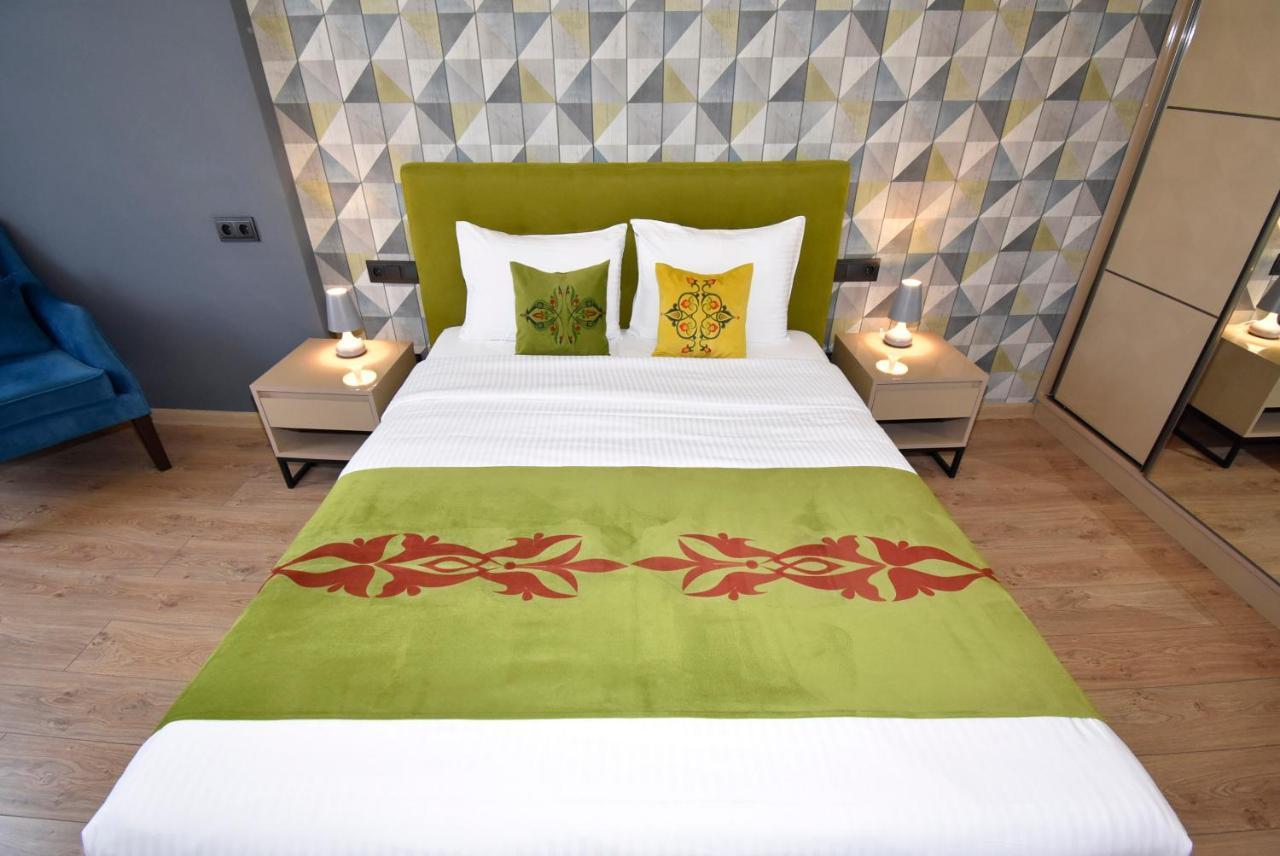 Home4You City Center Apartments Erivan Exterior foto